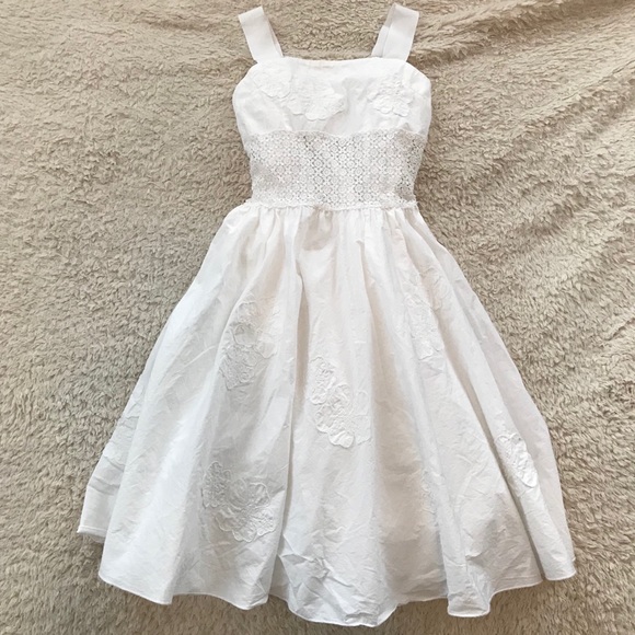 white sleeveless sundress